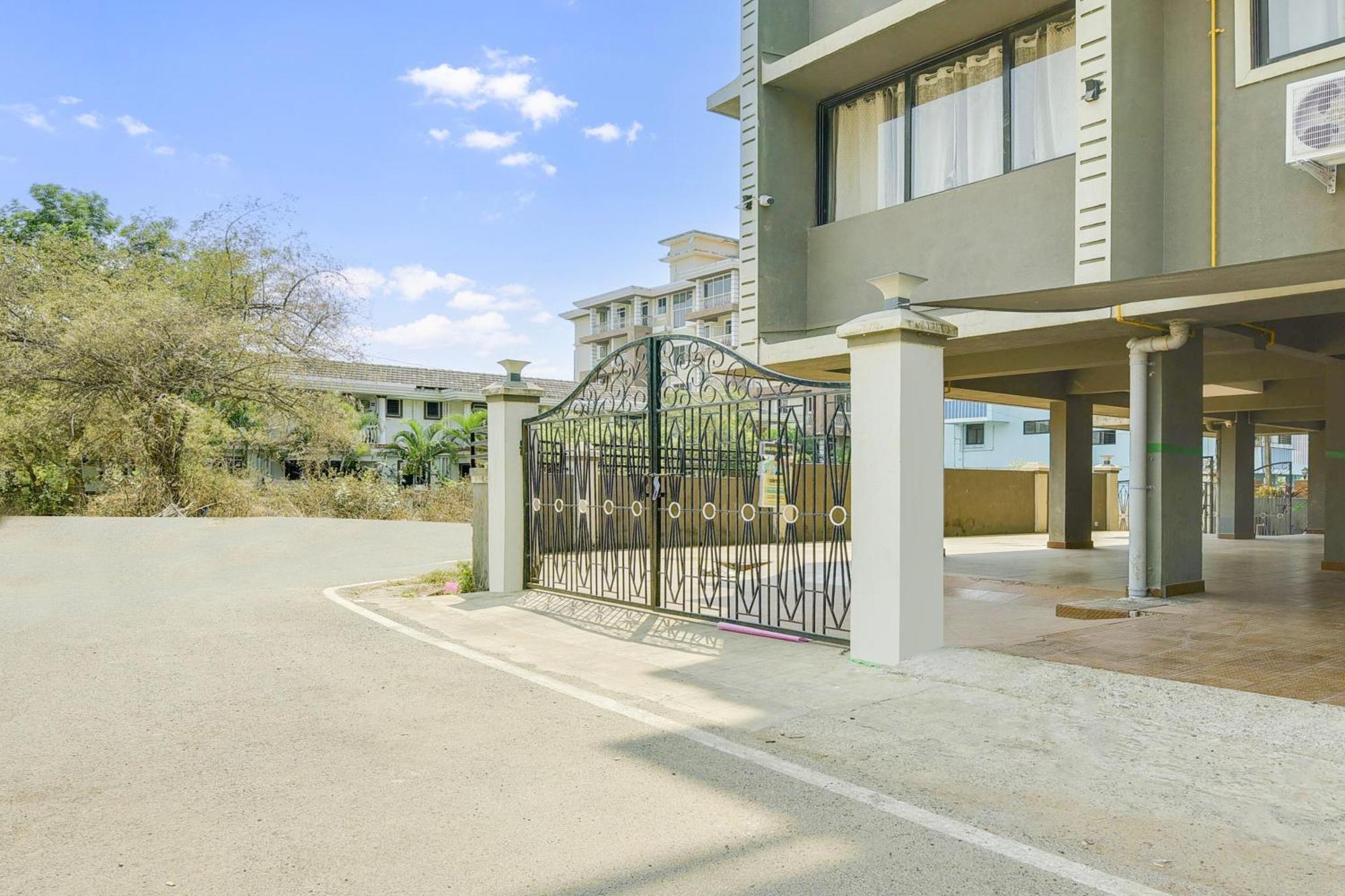Super Hotel O Dabolim Near Goa International Airport Bagian luar foto